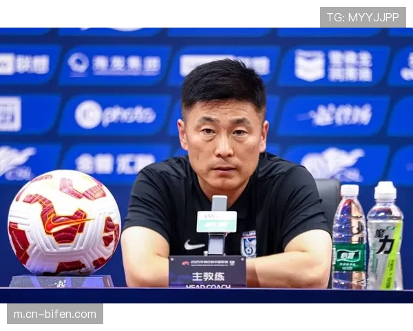 大连英博防线单场丢五球暴露体系漏洞 李国旭需重新构建防守组织架构 大连英博防线单场丢五球暴露体系漏洞 李国旭需重新构建防守组织架构